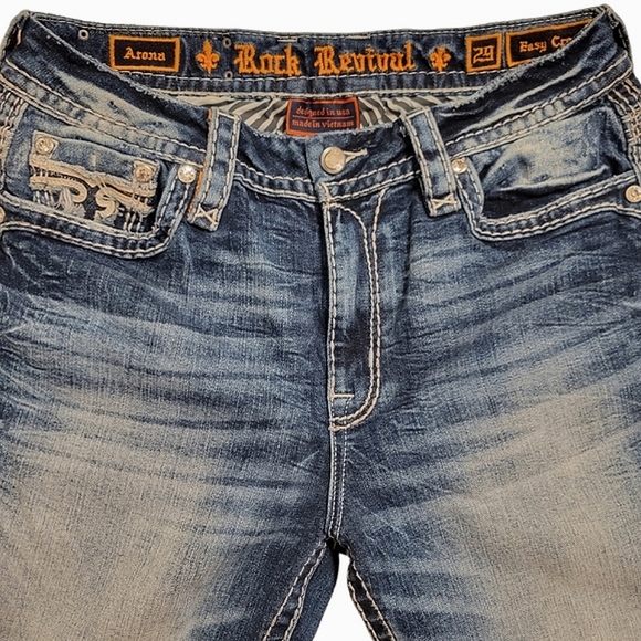 ROCK REVIVAL Arona Easy Crop Swarovski Embellished Pocket Distressed Jeans NWOT - Picture 4 of 13